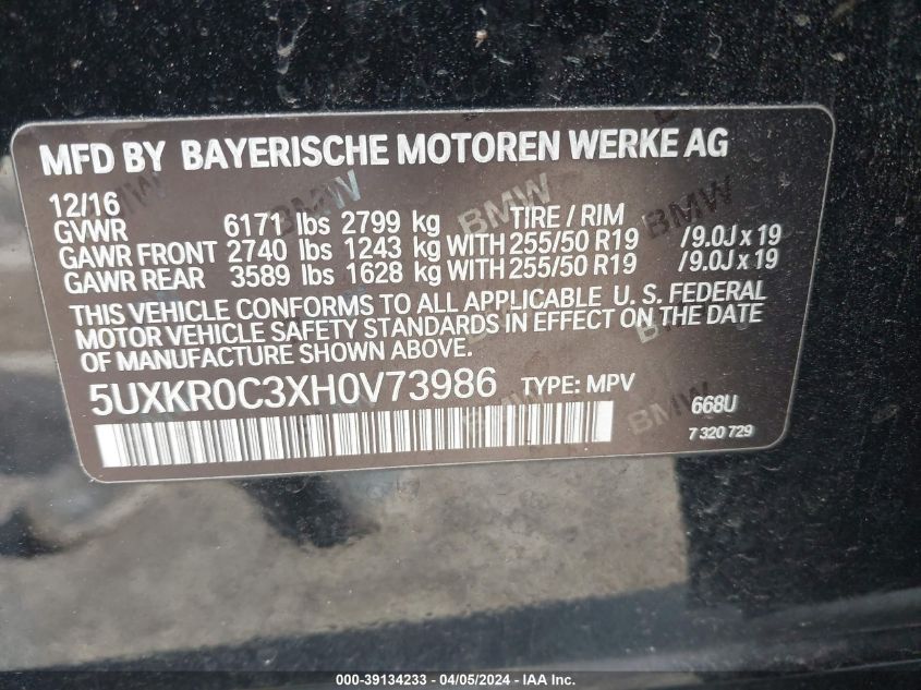 VIN 5UXKR0C3XH0V73986 2017 BMW X5 no.9