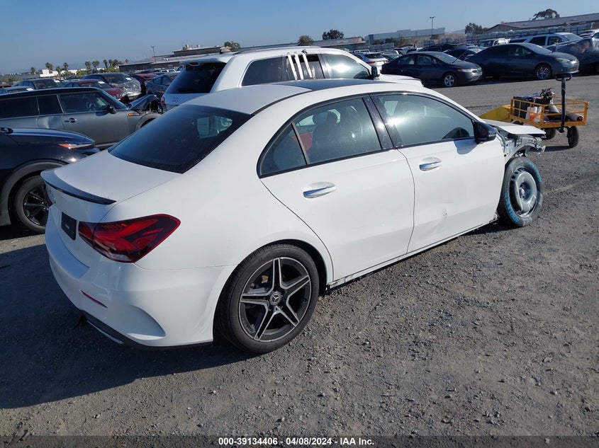 2022 Mercedes-Benz A 220 VIN: W1K3G4EB1NJ341506 Lot: 39134406