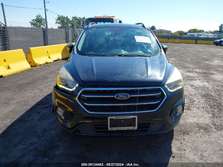 2017 Ford Escape Titanium VIN: 1FMCU0J95HUB30015 Lot: 39134453