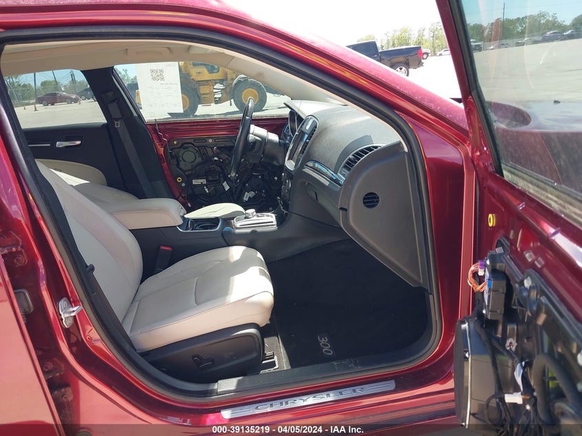 2016 Chrysler 300C VIN: 2C3CCAEG2GH311116 Lot: 39135219