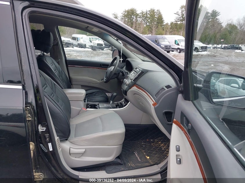 2011 Hyundai Veracruz Gls VIN: KM8NUDCC7BU156728 Lot: 39136252