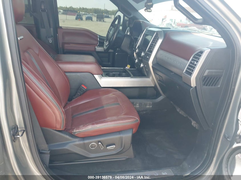 2019 FORD F-250 PLATINUM - 1FT7W2BT7KEF67828