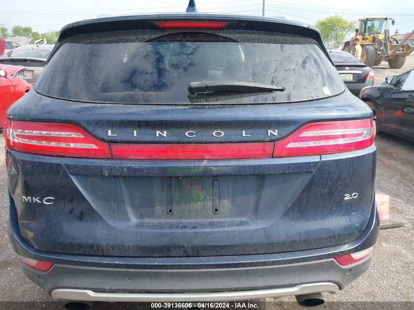 2017 LINCOLN MKC RESERVE - 5LMCJ3D95HUL24241