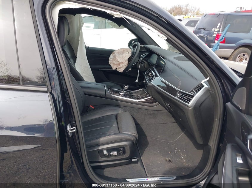 2022 BMW X7 M50I VIN: 5UXCX6C00N9M67086 Lot: 39137150