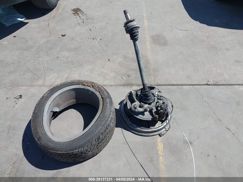 2015 MERCEDES-BENZ E 350 - WDDHF5KB1FB105419