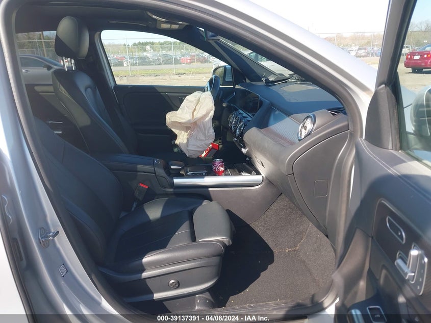 2023 Mercedes-Benz Gla 250 4Matic VIN: W1N4N4HB6PJ449373 Lot: 39137391