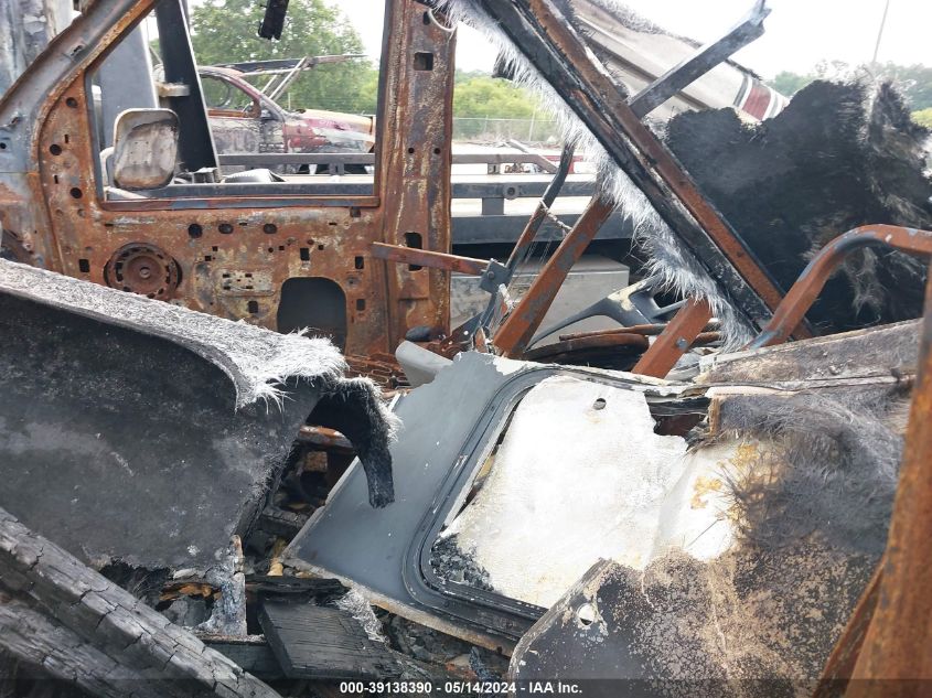 1993 Ford Econoline E350 Cutaway Van VIN: 1FDKE30G9PHB79994 Lot: 39138390