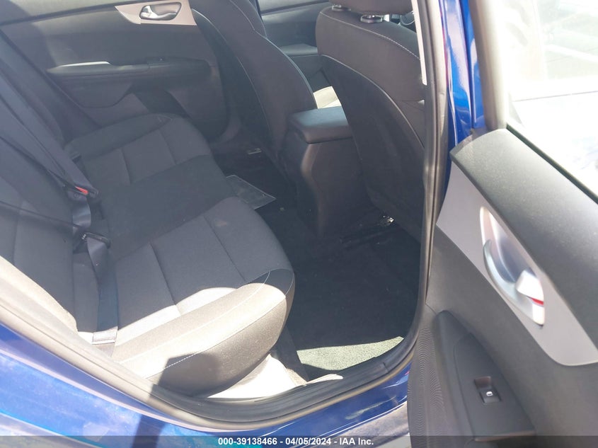 2023 KIA FORTE LX/LXS - 3KPF24AD3PE661178