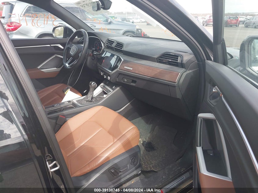 2021 Audi Q3 Premium Plus 45 Tfsi S Line Quattro Tiptronic VIN: WA1EECF3XM1035083 Lot: 39138745