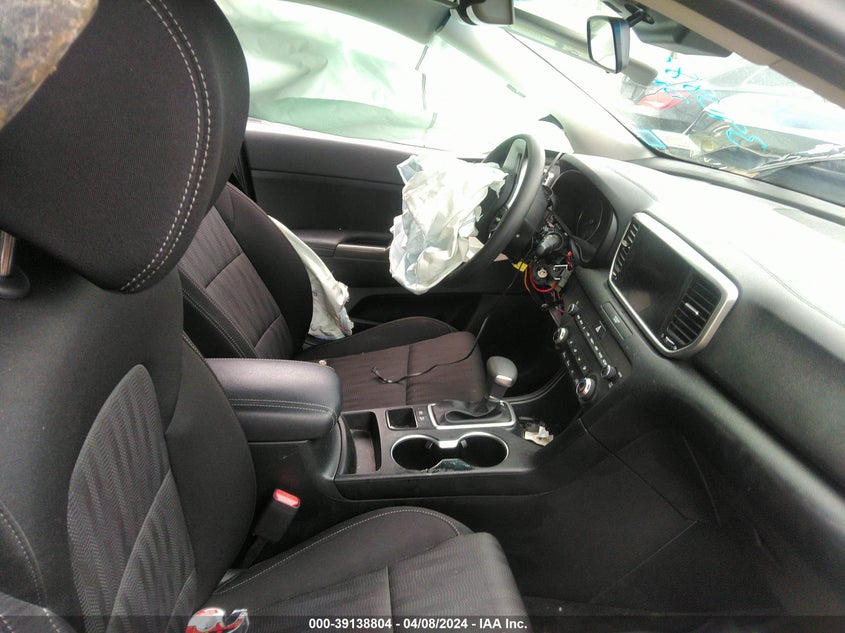 VIN KNDPM3AC3M7890018 2021 KIA SPORTAGE LX