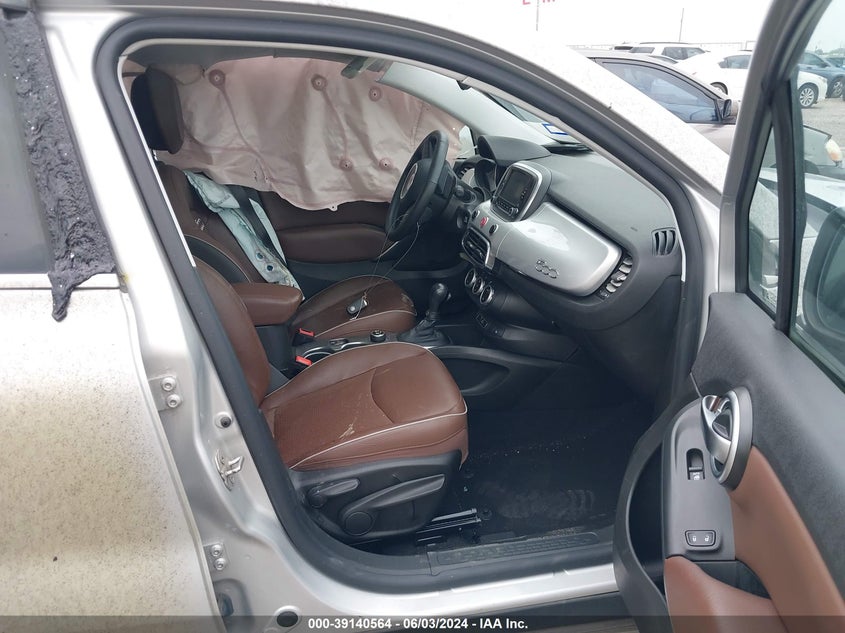 2017 Fiat 500X Lounge Fwd VIN: ZFBCFXDB6HP584474 Lot: 39140564