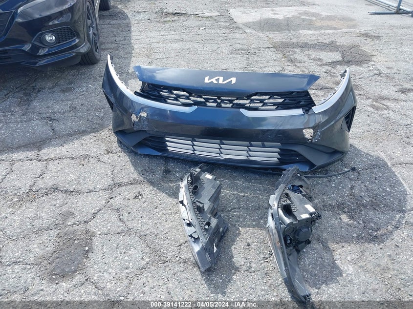 VIN 3KPF24AD5NE427685 2022 KIA FORTE FE/LXS