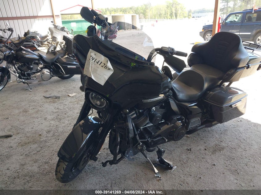 2018 HARLEY-DAVIDSON FLHXS STREET GLIDE SPECIAL - 1HD1KRC10JB600156