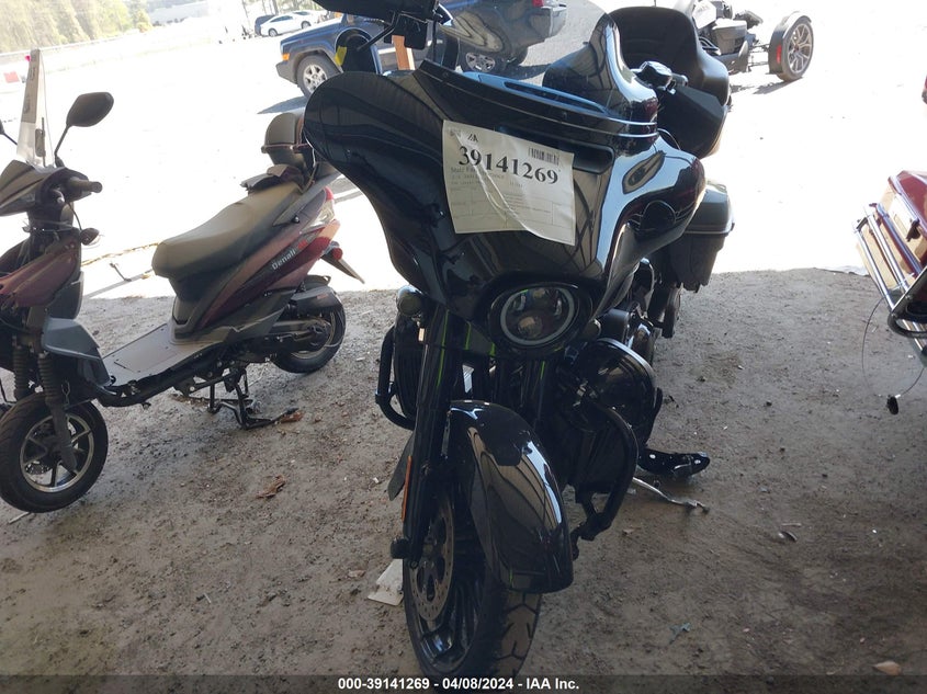 2018 HARLEY-DAVIDSON FLHXS STREET GLIDE SPECIAL - 1HD1KRC10JB600156