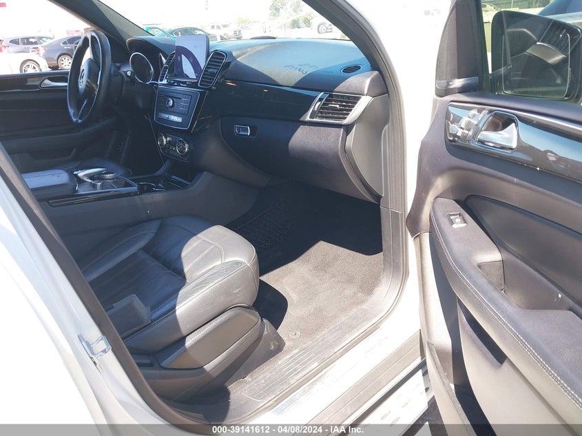 VIN 4JGDA5JB4HA843454 2017 MERCEDES-BENZ GLE 350