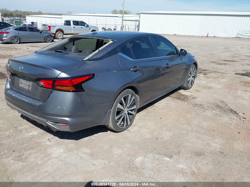 VIN 1N4BL4CV8NN388142 2022 NISSAN ALTIMA SR FWD