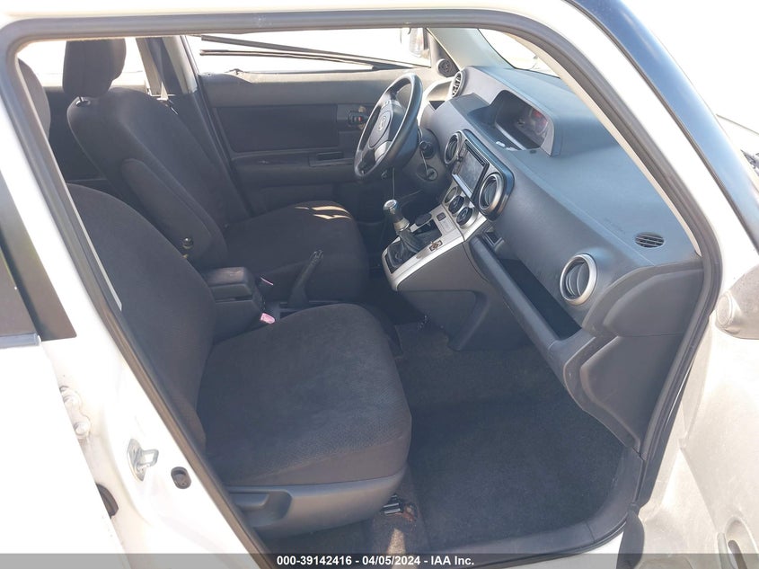 2008 Scion Xb VIN: JTLKE50E881012216 Lot: 39142416