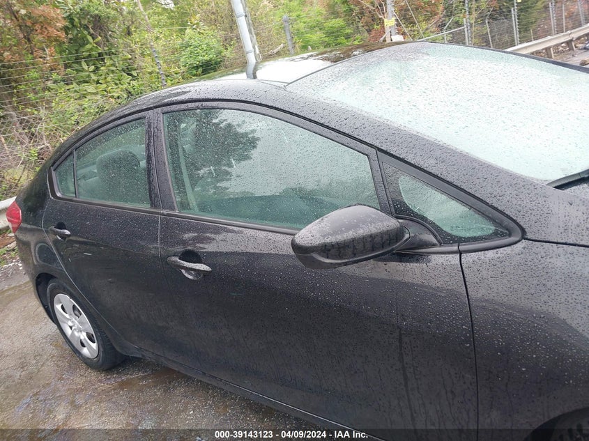 2017 KIA FORTE LX - 3KPFL4A74HE092883