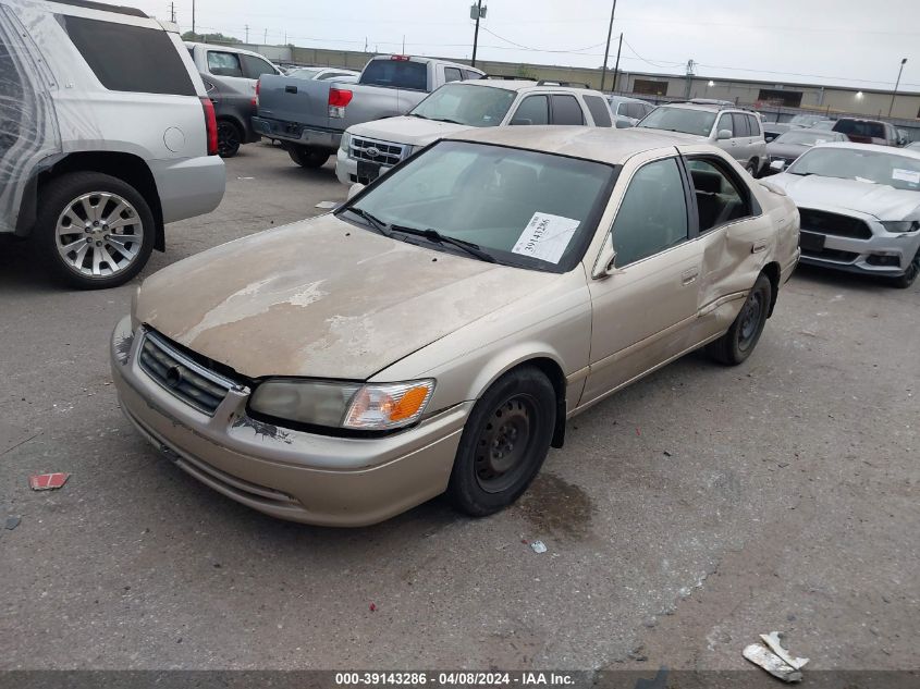 2001 Toyota Camry Le VIN: JT2BG22K910543579 Lot: 39143286