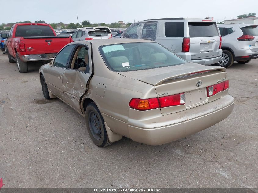 2001 Toyota Camry Le VIN: JT2BG22K910543579 Lot: 39143286