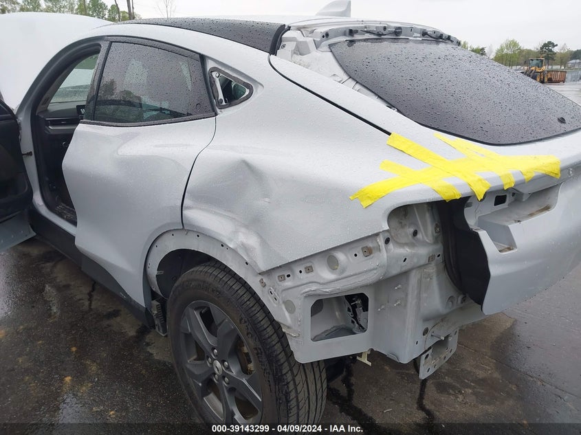 2021 FORD MUSTANG MACH-E SELECT - 3FMTK1SS9MMA61146