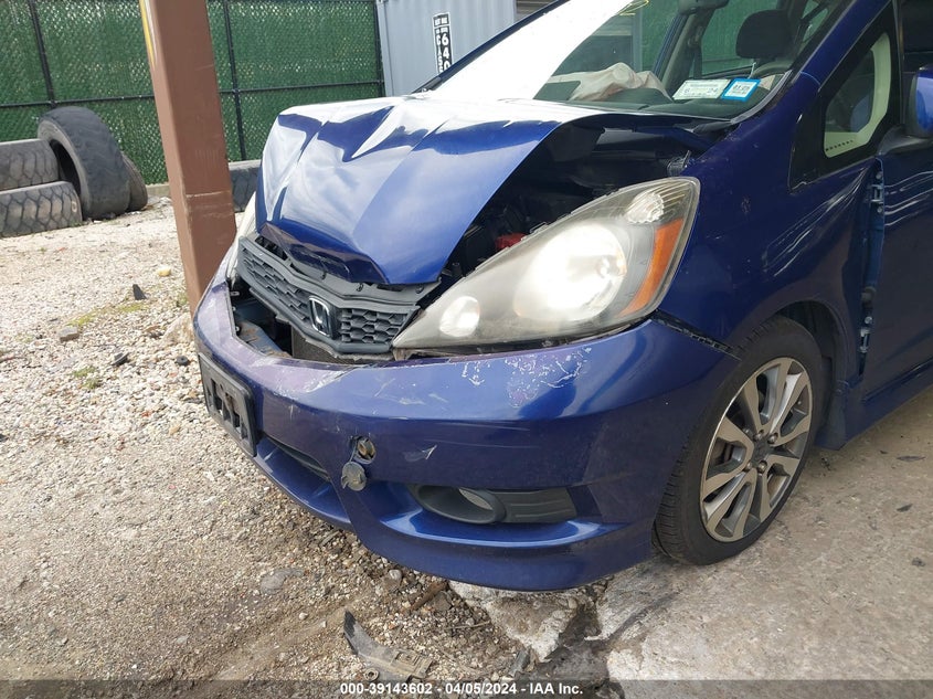2013 HONDA FIT SPORT - JHMGE8H55DC069753