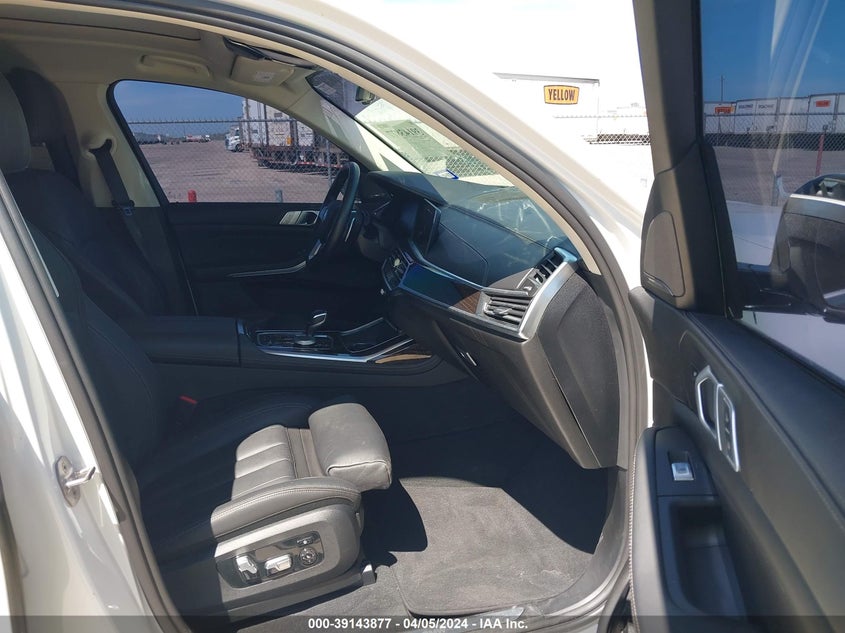 2019 BMW X7 xDrive40I VIN: 5UXCW2C52KL082134 Lot: 39143877