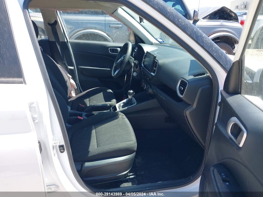 2021 HYUNDAI VENUE SE - KMHRB8A38MU103380