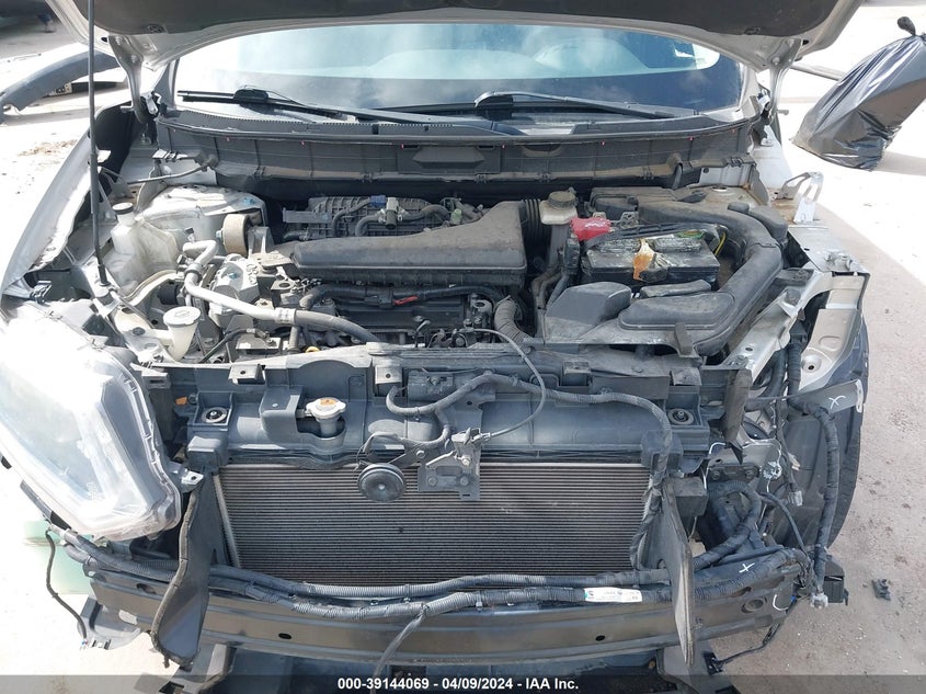 2016 NISSAN ROGUE SV - KNMAT2MT9GP676248