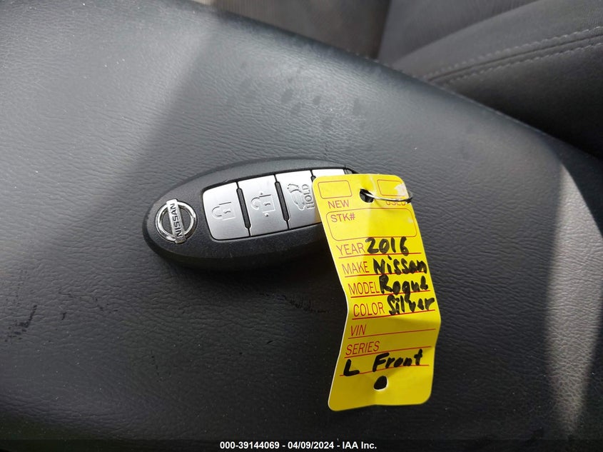 2016 NISSAN ROGUE SV - KNMAT2MT9GP676248