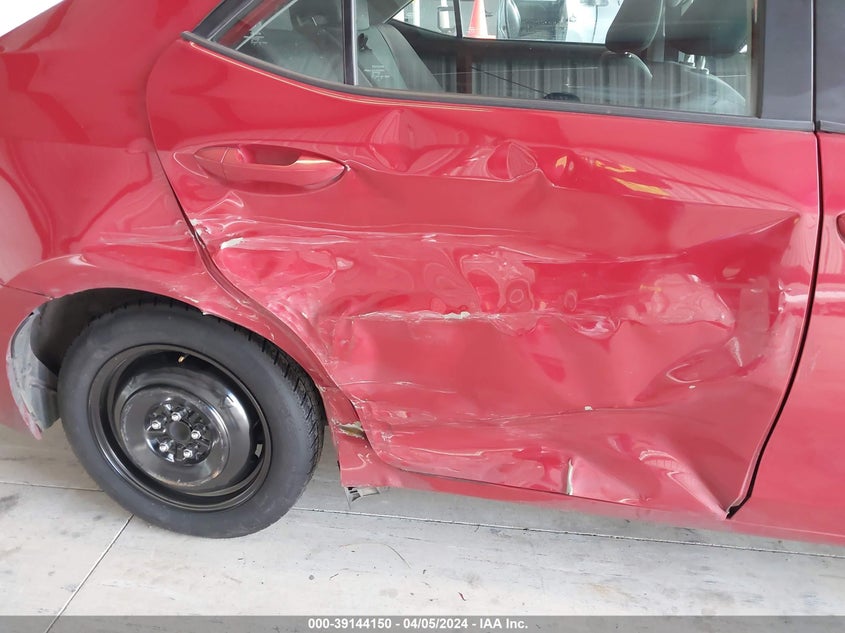 2019 TOYOTA COROLLA LE - 2T1BURHE7KC211836