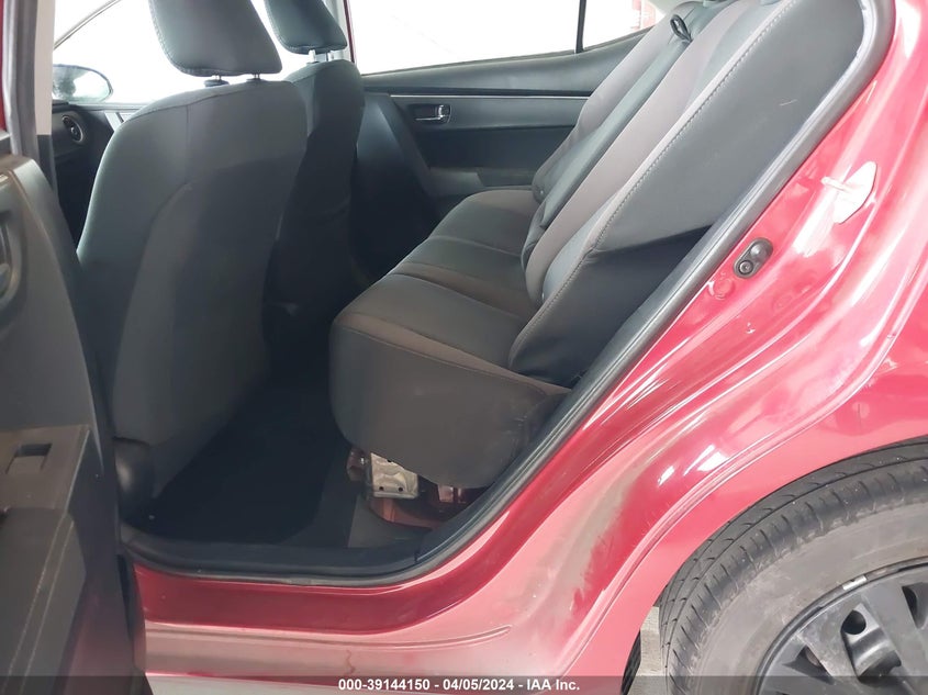 2019 TOYOTA COROLLA LE - 2T1BURHE7KC211836