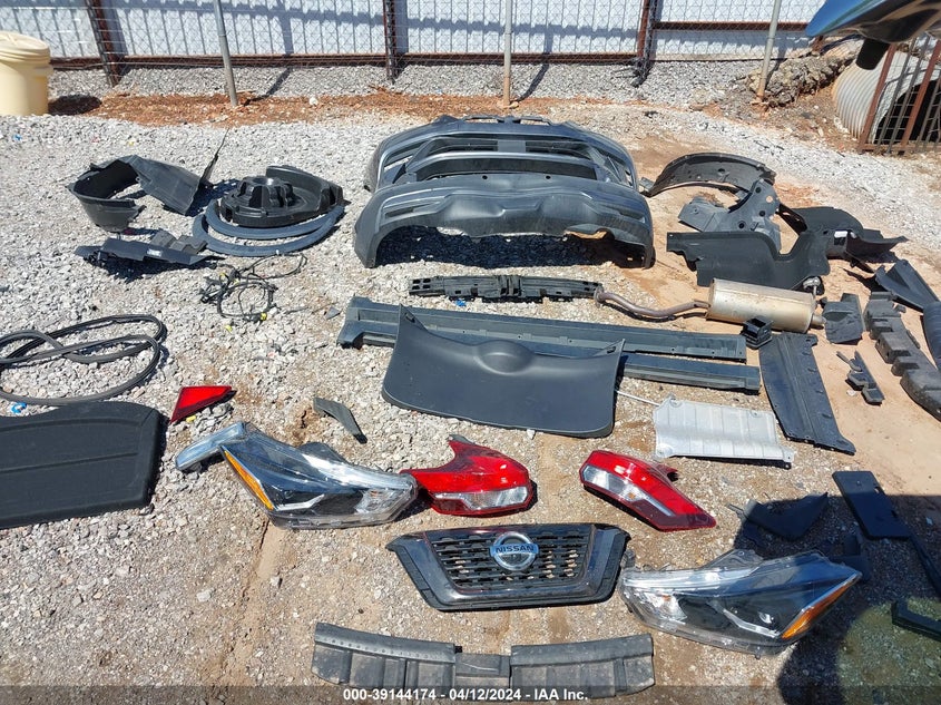 2020 NISSAN KICKS SR XTRONIC CVT - 3N1CP5DVXLL492865