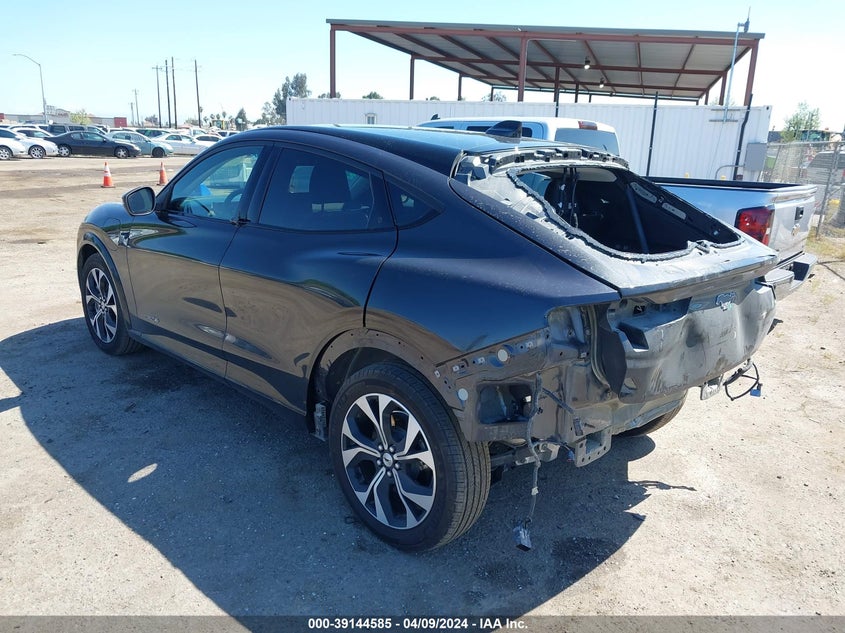 2022 Ford Mustang Mach-E Premium VIN: 3FMTK3SS8NMA43864 Lot: 39144585