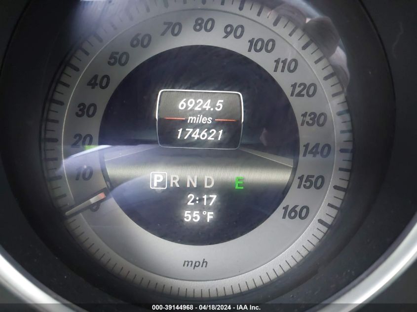 2013 Mercedes-Benz C 300 Luxury 4Matic/Sport 4Matic VIN: WDDGF8AB3DG136783 Lot: 39144968