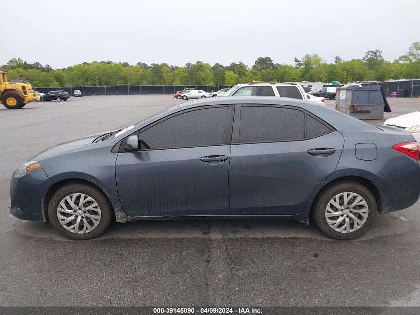 2018 TOYOTA COROLLA LE - 5YFBURHE4JP822695