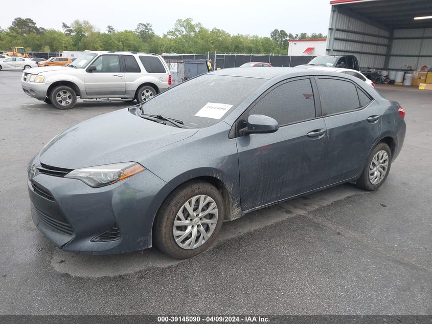 2018 TOYOTA COROLLA LE - 5YFBURHE4JP822695