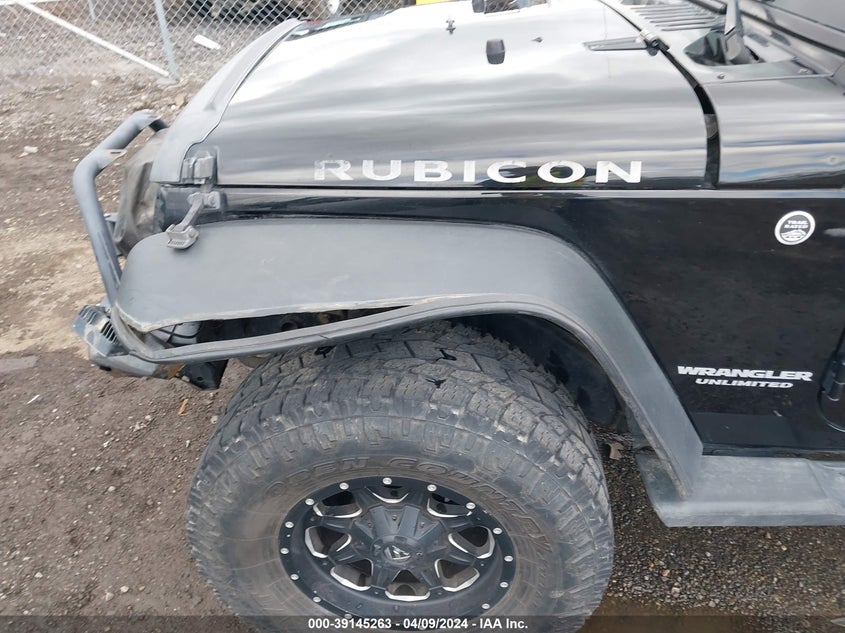 2013 JEEP WRANGLER UNLIMITED SPORT - 1C4BJWDG2DL520544