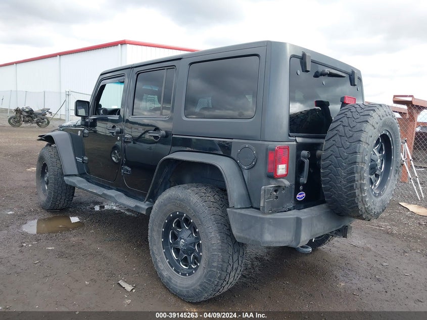 2013 JEEP WRANGLER UNLIMITED SPORT - 1C4BJWDG2DL520544