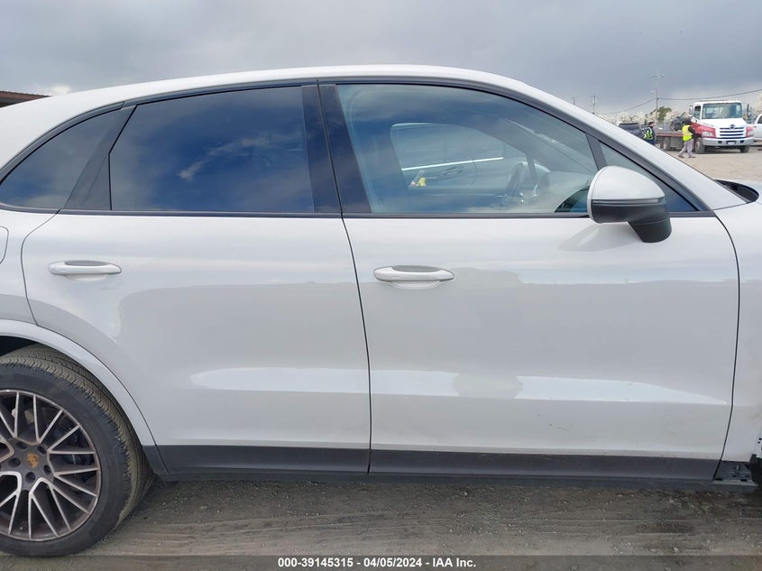 2023 PORSCHE CAYENNE PLATINUM EDITION - WP1AA2AY9PDA09993