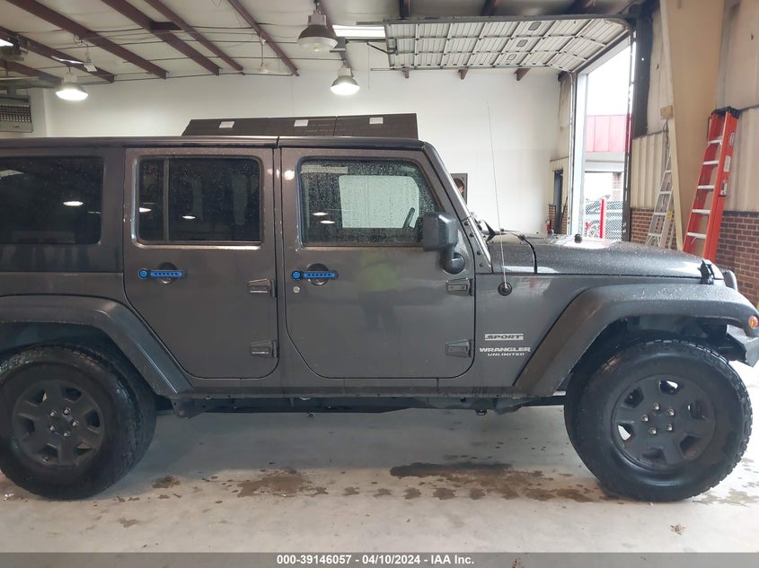 2017 JEEP WRANGLER UNLIMITED SPORT - 1C4BJWDG3HL633943