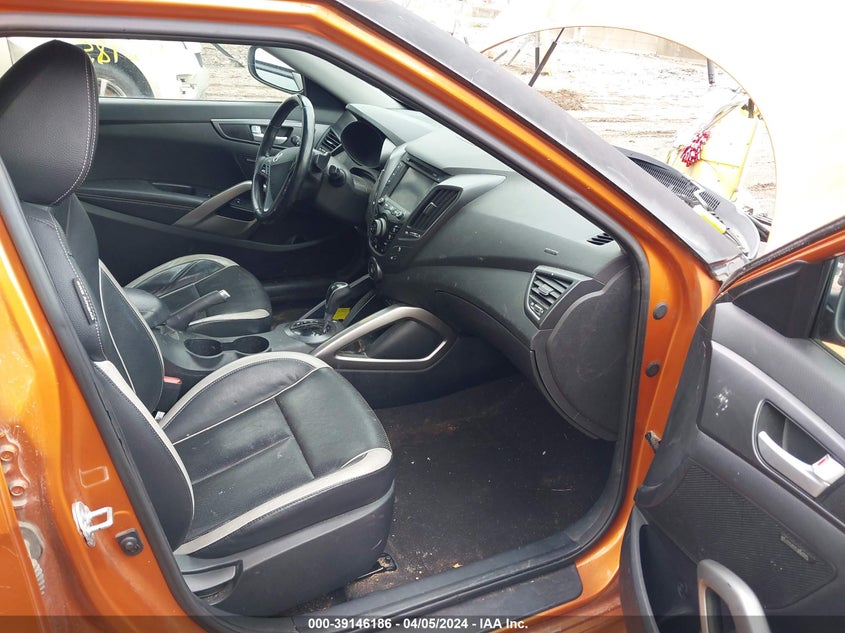 2013 Hyundai Veloster Turbo W/Black VIN: KMHTC6AE0DU162514 Lot: 39146186