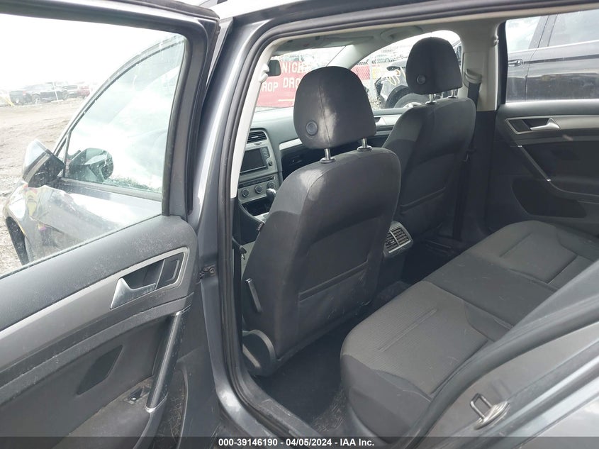 2016 VOLKSWAGEN GOLF SPORTWAGEN TSI S 4-DOOR - 3VWC17AU2GM514649