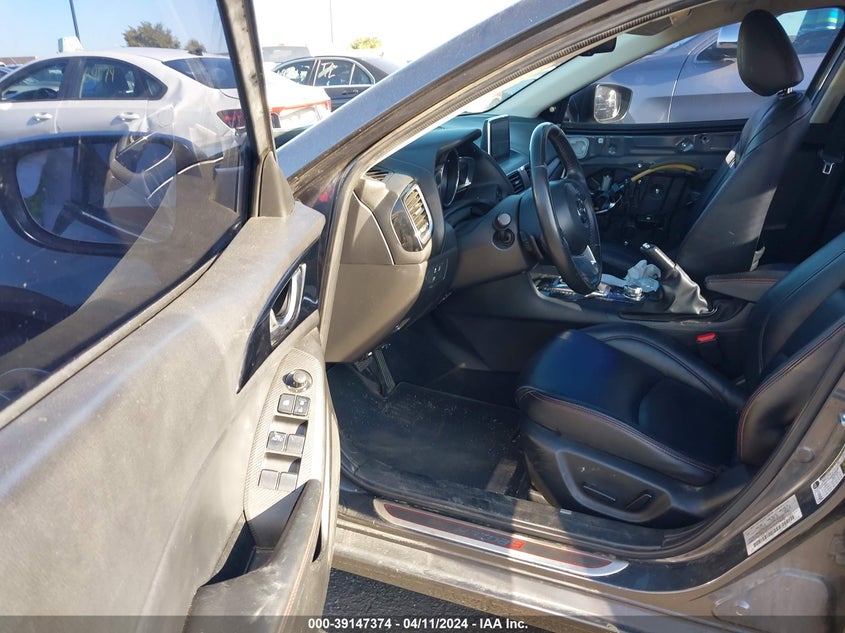 2016 MAZDA MAZDA3 S TOURING - JM1BM1W3XG1300427