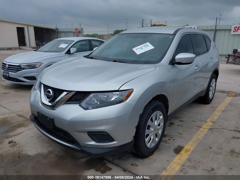 2015 NISSAN ROGUE S - KNMAT2MT3FP516655