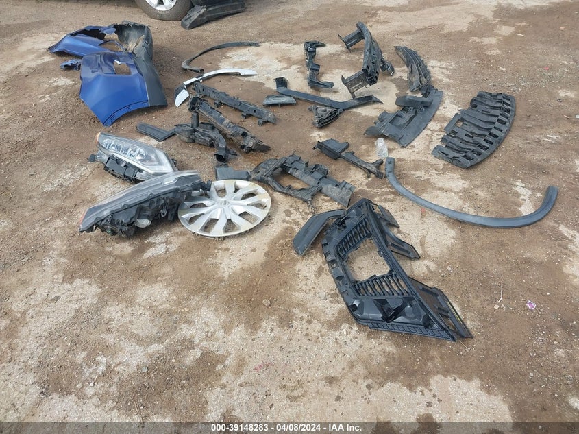 2017 NISSAN ROGUE S - KNMAT2MT0HP608048