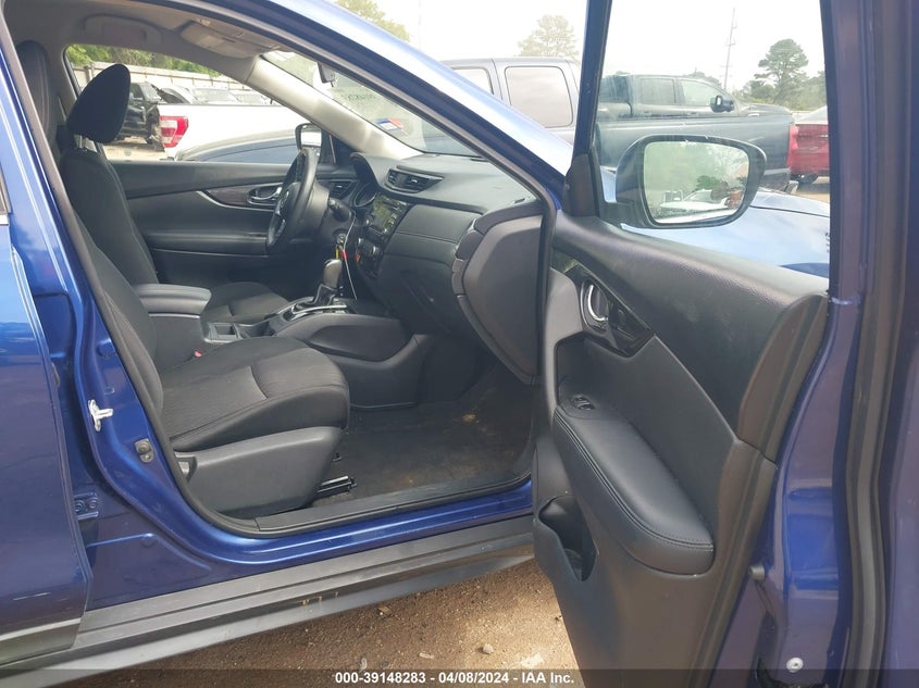 2017 NISSAN ROGUE S - KNMAT2MT0HP608048