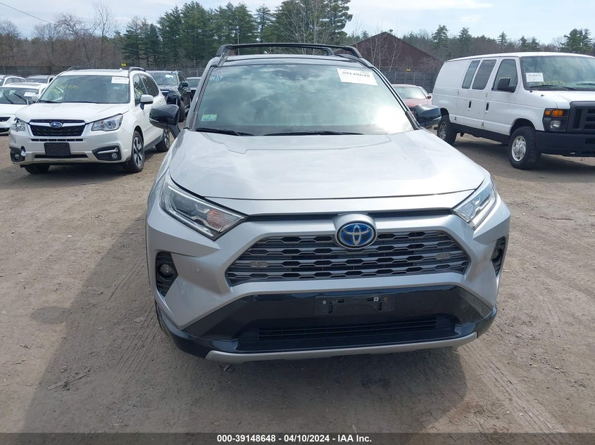 2020 TOYOTA RAV4 XSE HYBRID - JTMEWRFV1LD531801