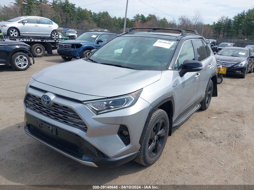 2020 TOYOTA RAV4 XSE HYBRID - JTMEWRFV1LD531801