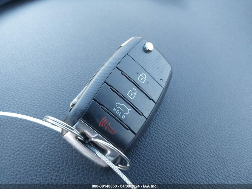 5XYPG4A34HG262555 2017 Kia Sorento 2.4L Lx